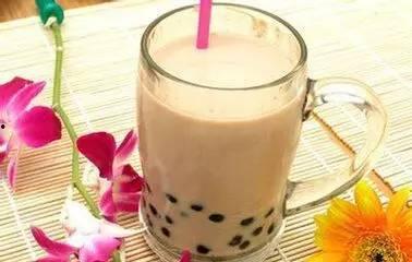 娱乐吃瓜酱新乡奶茶,娱乐吃瓜酱，带你品味奶茶界的“吃瓜”乐趣